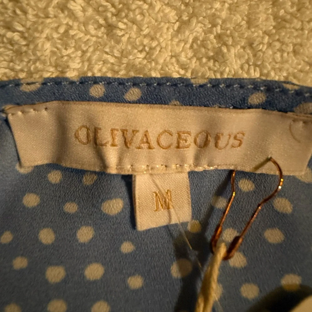 NWT - Olivaceous Blouse - Size M - Picture 7 of 9